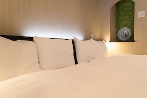 Quarto (Boutique Hotel) | 1 quarto, cofres nos quartos, escrivaninha