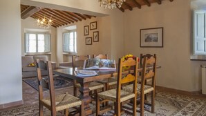 In-room dining - La Scala del Monte (Bucine)