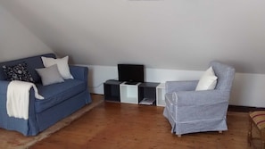 Fernseher, Kamin