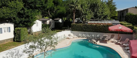 Seasonal outdoor pool