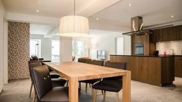 Apartment | Private kitchen | Full-size fridge, oven, stovetop, dishwasher