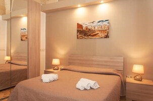 Escritorio, cunas, wifi gratis y ropa de cama 