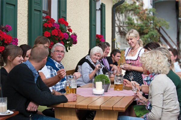 Restaurant - Hotel Forstnerwirt (Rottenburg an der Laaber)