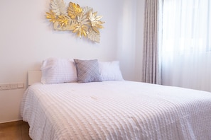 Apartment | 3 bedrooms, iron/ironing board, free WiFi, bed sheets - 3-Bedroom Apt in North Ridge (Accra)