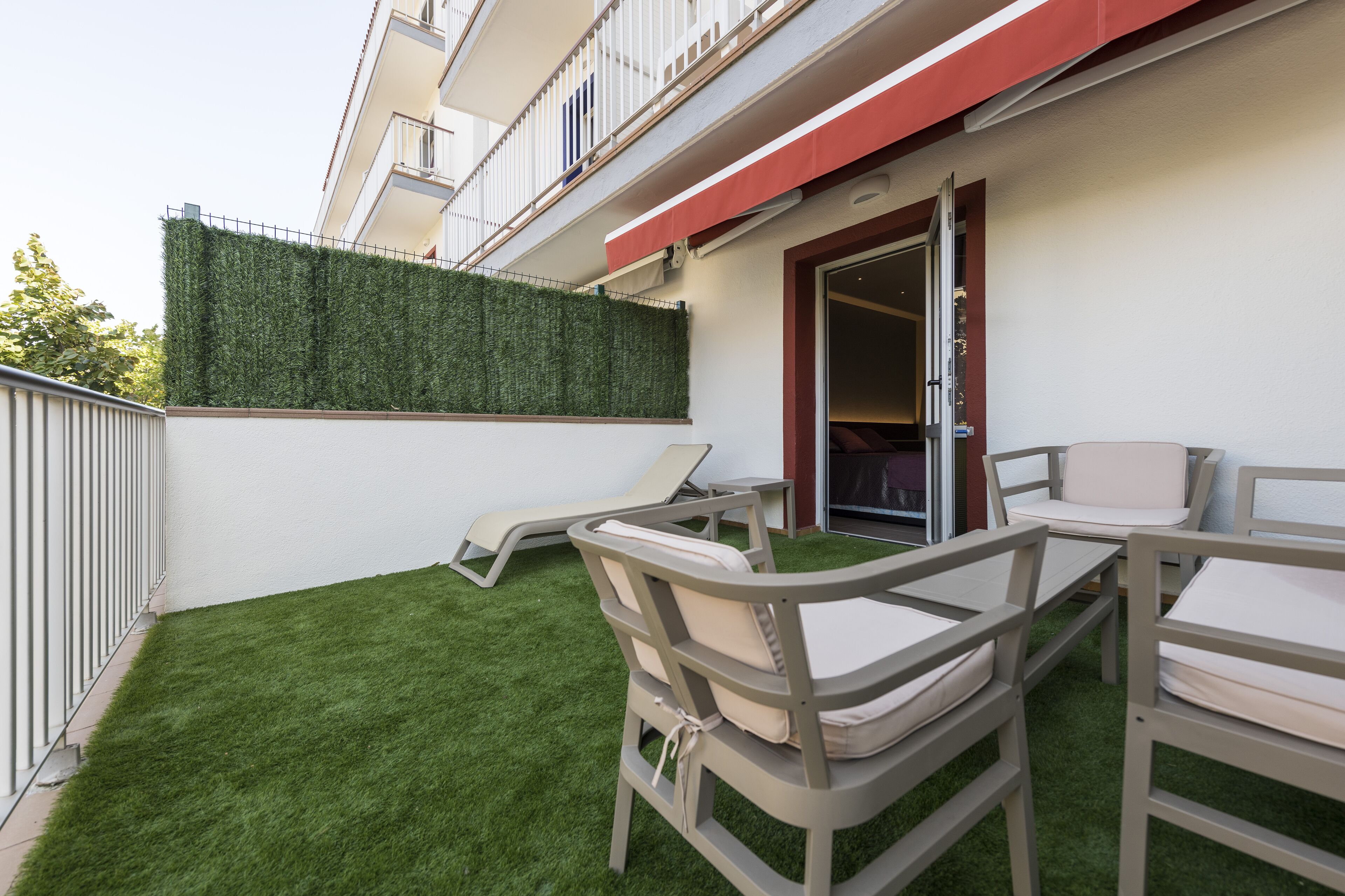 in-room safe, desk, laptop workspace, free wifi