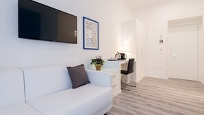 高級客房 (Capri) | 高級寢具、羽絨被、迷你吧、客房內保險箱