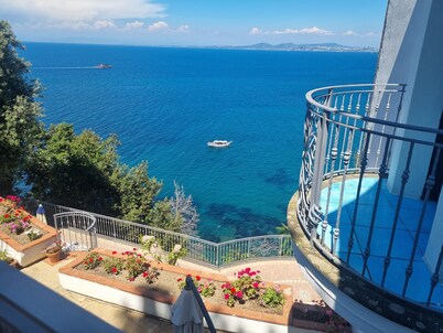 L'Incanto Suites Ischia