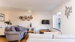 独立别墅 (2 Bedrooms) | 客厅