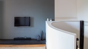 Interior - Duplex, 1BR Apartment, Sleeps 4, Newhaven Harbour (Edinburgh)