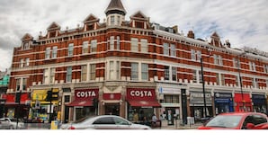 Miscellaneous - ELM Studio Flat in Cricklewood (London)