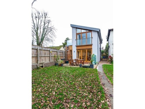 Newly Built 3BR Home Minutes From Addenbrooke's