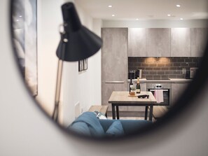 公寓 (1 Bedroom) | 私人廚房 | 焗爐、洗碗機、廚房用具/餐具/器皿