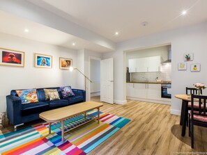 Televisor i reproductor de DVD 