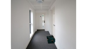 Interior - Stunning 2 Bed Oxford Apartment w/ Parking (Oxford)