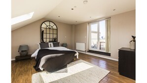 Appartement (2 Bedrooms) | 2 chambres, fer et planche à repasser, Wi-Fi gratuit, draps fournis