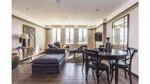 Appartement (2 Bedrooms) | 2 chambres, fer et planche à repasser, Wi-Fi gratuit, draps fournis