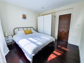 1 bedroom, iron/ironing board, free WiFi, bed sheets - Brand new Flat in London West End - Museum 3 (London)