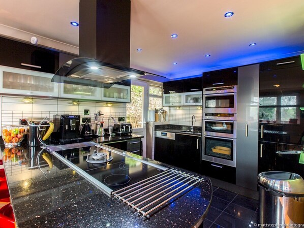 Ferienhaus (3 Bedrooms) | 3 Schlafzimmer, Schreibtisch, Bügeleisen/Bügelbrett, Internetzugang