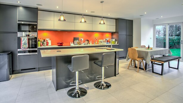 Unclassified image, 1 of 18, button - Modern Massive Family Home South Manchester (Manchester)