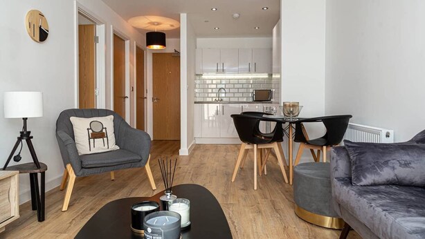 Unclassified image, 1 of 14, button - 204 · Cosy 1 Bed, Central Apartment in Jewellery Quarter (Birmingham)