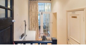 3 chambres, fer et planche à repasser, Wi-Fi gratuit, draps fournis
