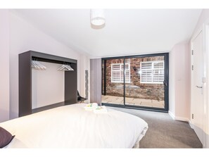 1 개의 침실, 다리미/다리미판, 여행용 아기침대, 인터넷