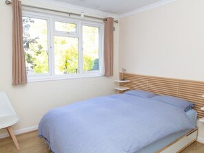 1 quarto, ferros/tábuas de passar roupa, Wi-Fi de cortesia