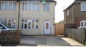 Exterior - Lovely Family Home for 7 - Oxford (Oxford)