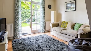 Unclassified image, 4 of 19, button - Beautiful Victorian Period Conversion in SW London (London)