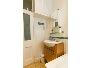 Bathroom - Beautiful Victorian Period Conversion in SW London (London)