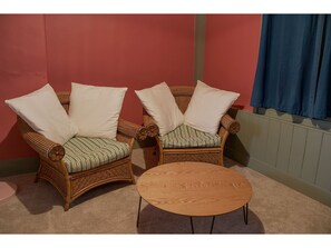 TV - Lovely English House Near Greenwich Town Centre (London)