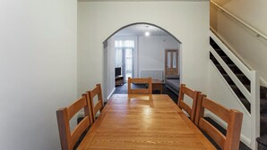 Luokittelematon kuva, 3 kautta 14, painike