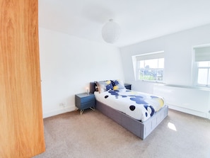 1 bedroom, iron/ironing board, bed sheets
