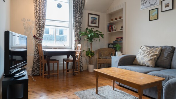 Appartement (1 Bedroom) | Woonkamer
