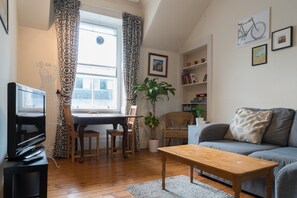 アパートメント (1 Bedroom) | リビングルーム