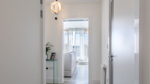 Unclassified image, 5 of 21, button - Lovely 2BD Flat With Views in North London (London)