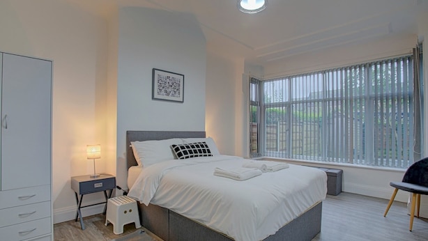 Appartement (2 Bedrooms) | 2 chambres, fer et planche à repasser, Wi-Fi gratuit, draps fournis
