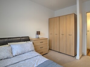 Departamento (2 Bedrooms) | Tabla de planchar con plancha, wifi gratis y ropa de cama