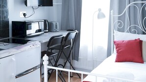 Apartment (0 Bedroom)
