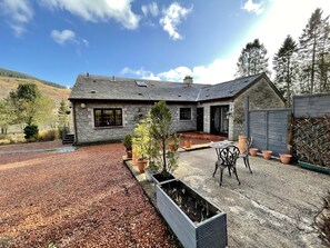 House | Terrace/patio