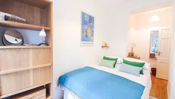 House (2 Bedrooms) | 2 bedrooms, desk, iron/ironing board, free WiFi