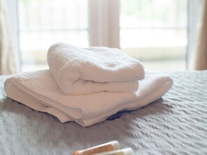 Apartment (2 Bedrooms) | Room amenity - Spacious Apartment Close to City Centre & Stadiums (Cardiff)