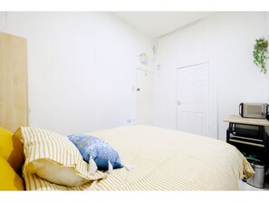 Estudio (1 Bedroom) | 1 habitación, tabla de planchar con plancha, wifi gratis y ropa de cama 