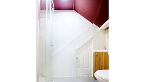 Studio (1 Bedroom) | Kamar mandi