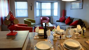 Apartment (2 Bedrooms) | Private kitchen - Striking Boutique Style 2 BDR in Vibrant Kemp Town (Brighton)