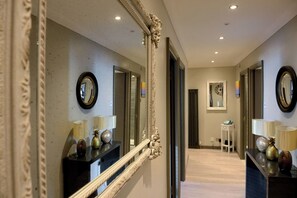 Căn hộ (2 Bedrooms) | Nội thất