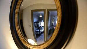 Apartment (2 Bedrooms) - Striking Boutique Style 2 BDR in Vibrant Kemp Town (Brighton)