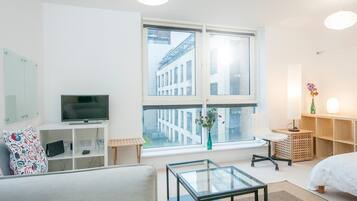 Apartment (0 Bedroom) | Iron/ironing board, free WiFi, bed sheets