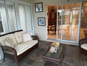 Terrace/patio - Harmony Hills Ocala - Minutes from Equestrian Center (Reddick)