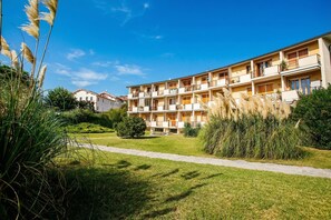 Family Apartment, Multiple Bedrooms, Lakeside (Spiaggia Azzurro -lakeside with) | Exterior - Spiaggia Azzurro -lakeside with terrace (Toscolano Maderno)